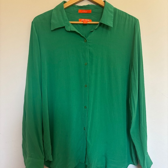 Joe fresh 100% silk button down shirt   size XL - Picture 1 of 3